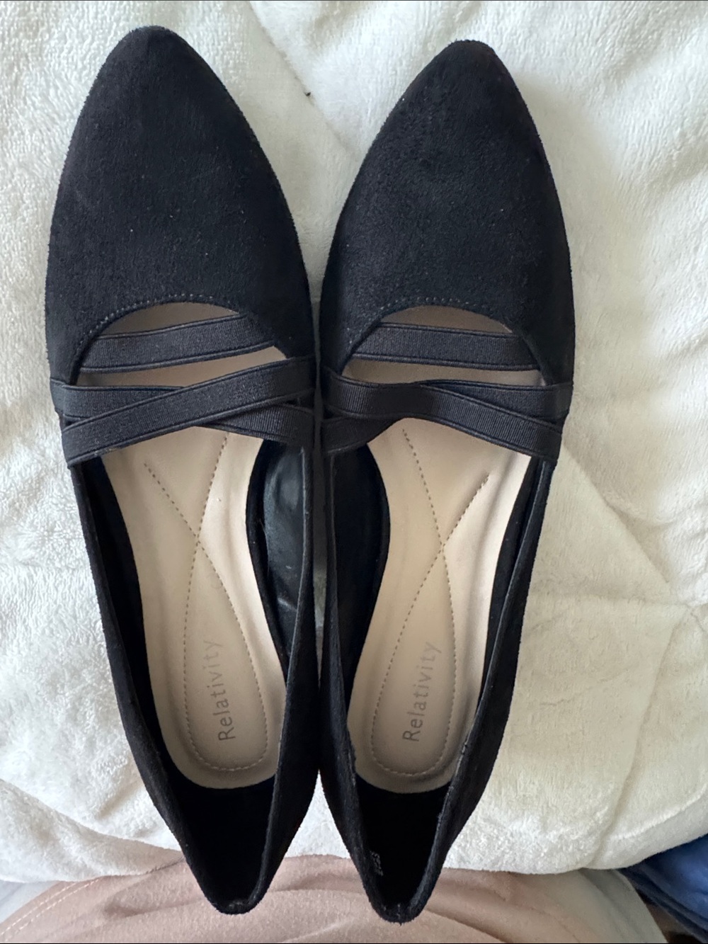 Relativity Women's Brinkley Pointed Toe Black Suede Pumps